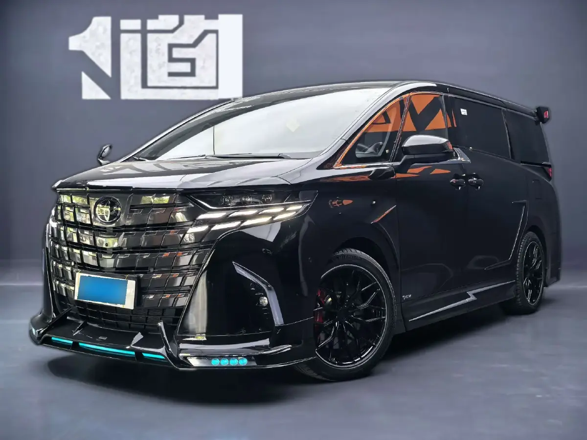 Used 2024 Toyota Alphard for Export from China ACU5533248
