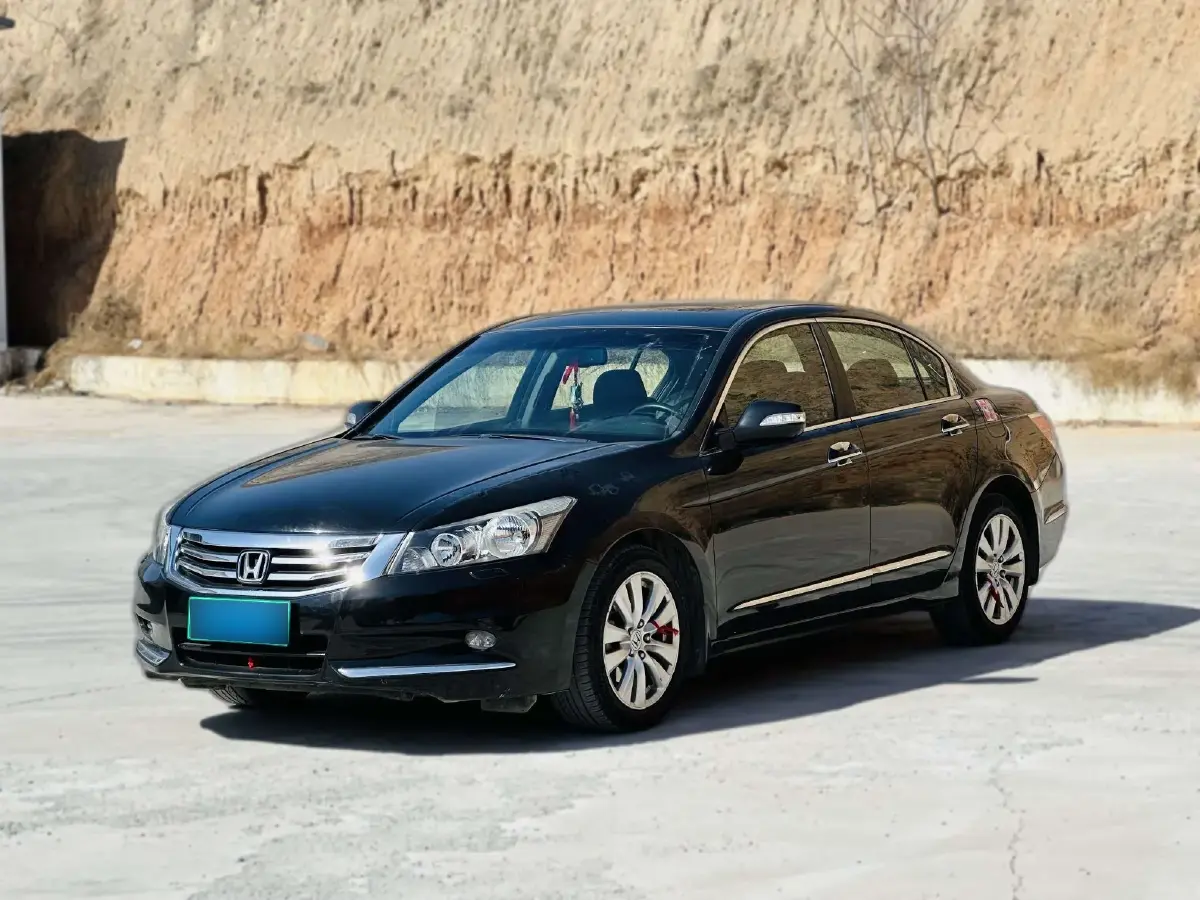 2013 Honda Accord 2.4L 179HP L4 5AT
