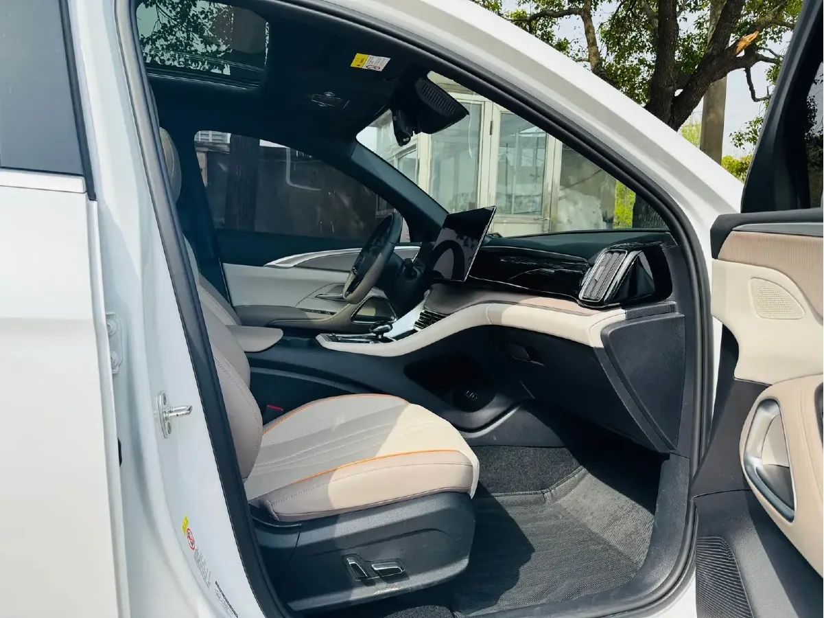 2024 BYD Song Pro 1.5L 110HP L4 E-CVT PHEV 18.3KWH,autocango,china used car exporter,china ev exporter,chinese used car exporter,chinese used ev exporter