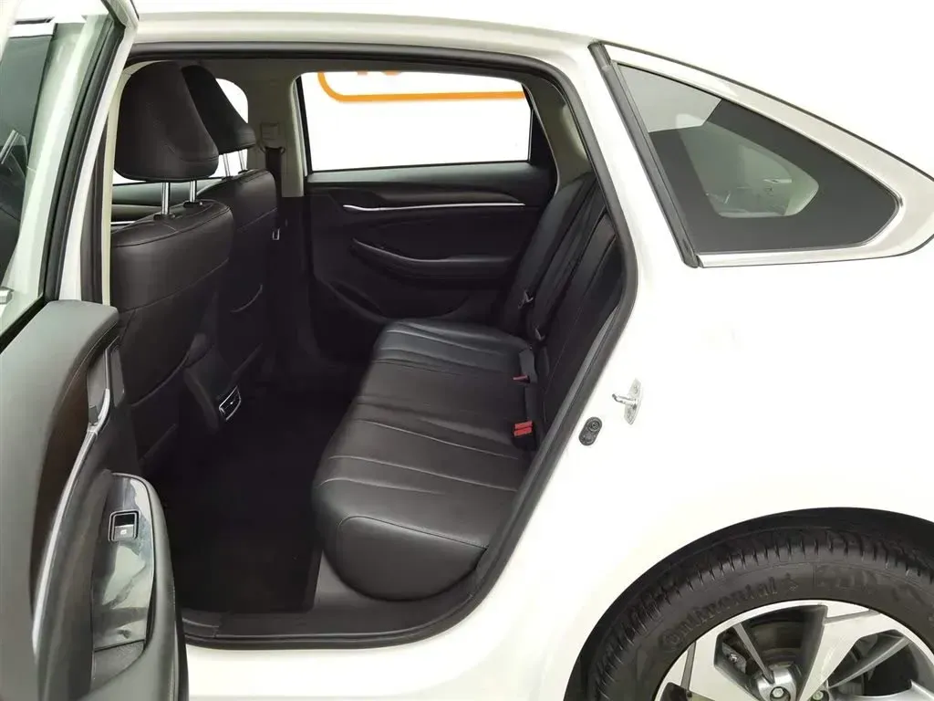 2019 GAC Trumpchi GA6 1.5T 169HP L4 6AT,autocango,china used car exporter,china ev exporter,chinese used car exporter,chinese used ev exporter