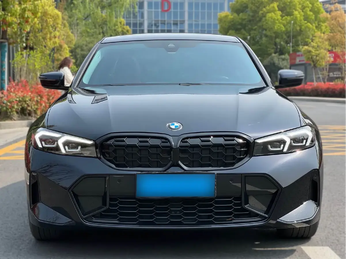 2023 BMW 3 Series 2.0T 184HP L4 8AT