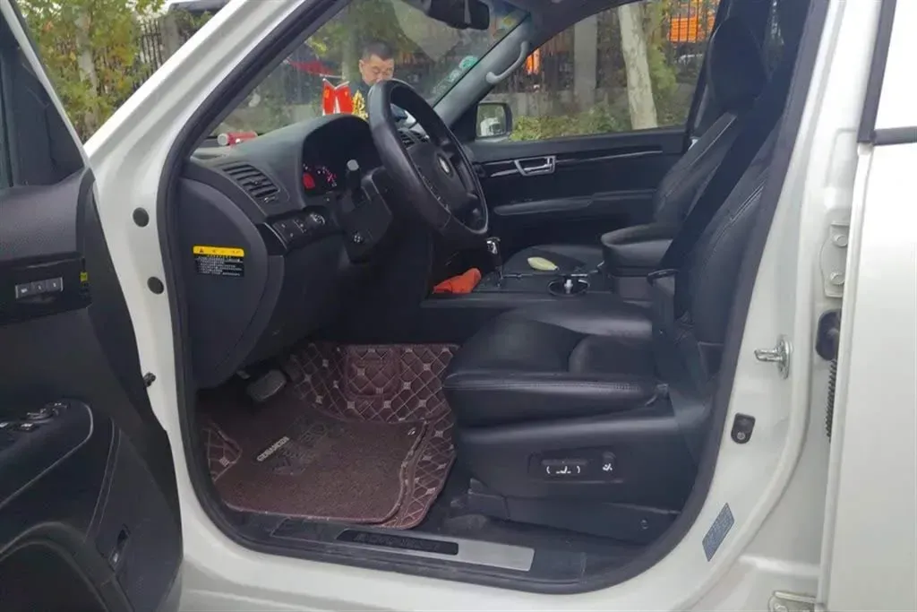 2013 Kia Borrego 3.8L 274HP V6 5AT,autocango,china used car exporter,china ev exporter,chinese used car exporter,chinese used ev exporter