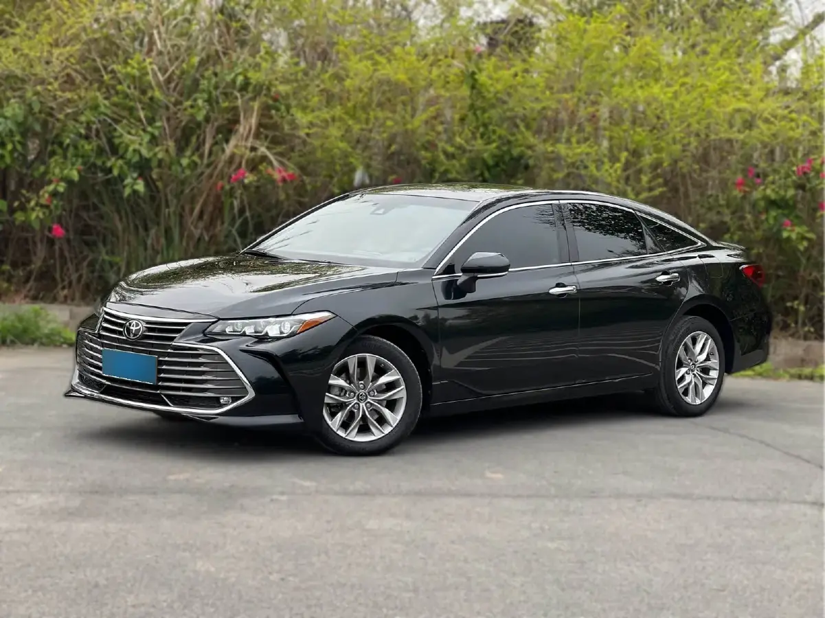2019 Toyota Avalon 2.0L 178HP L4 CVT