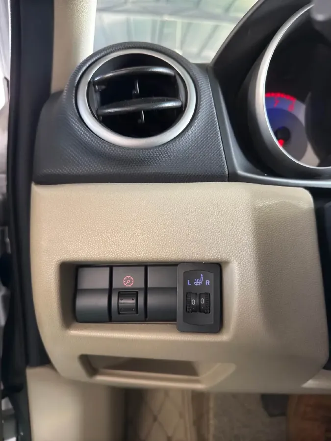 2010 Mazda 3 1.6L 107HP L4 4AT,autocango,china used car exporter,china ev exporter,chinese used car exporter,chinese used ev exporter