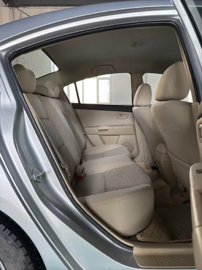 2010 Mazda 3 1.6L 107HP L4 4AT,autocango,china used car exporter,china ev exporter,chinese used car exporter,chinese used ev exporter