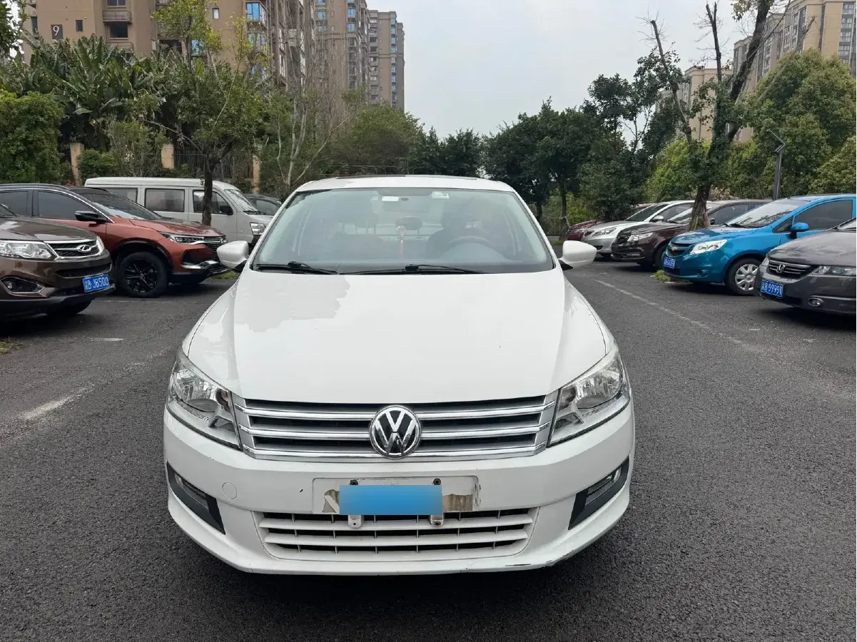 2013 Volkswagen Santana 1.6L 110HP L4 5MT