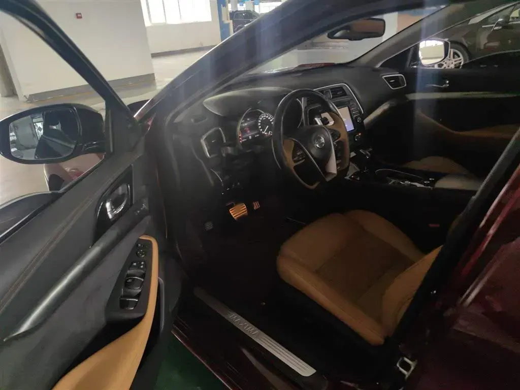 2016 Nissan Maxima 2.5L 186HP L4 CVT,autocango,china used car exporter,china ev exporter,chinese used car exporter,chinese used ev exporter