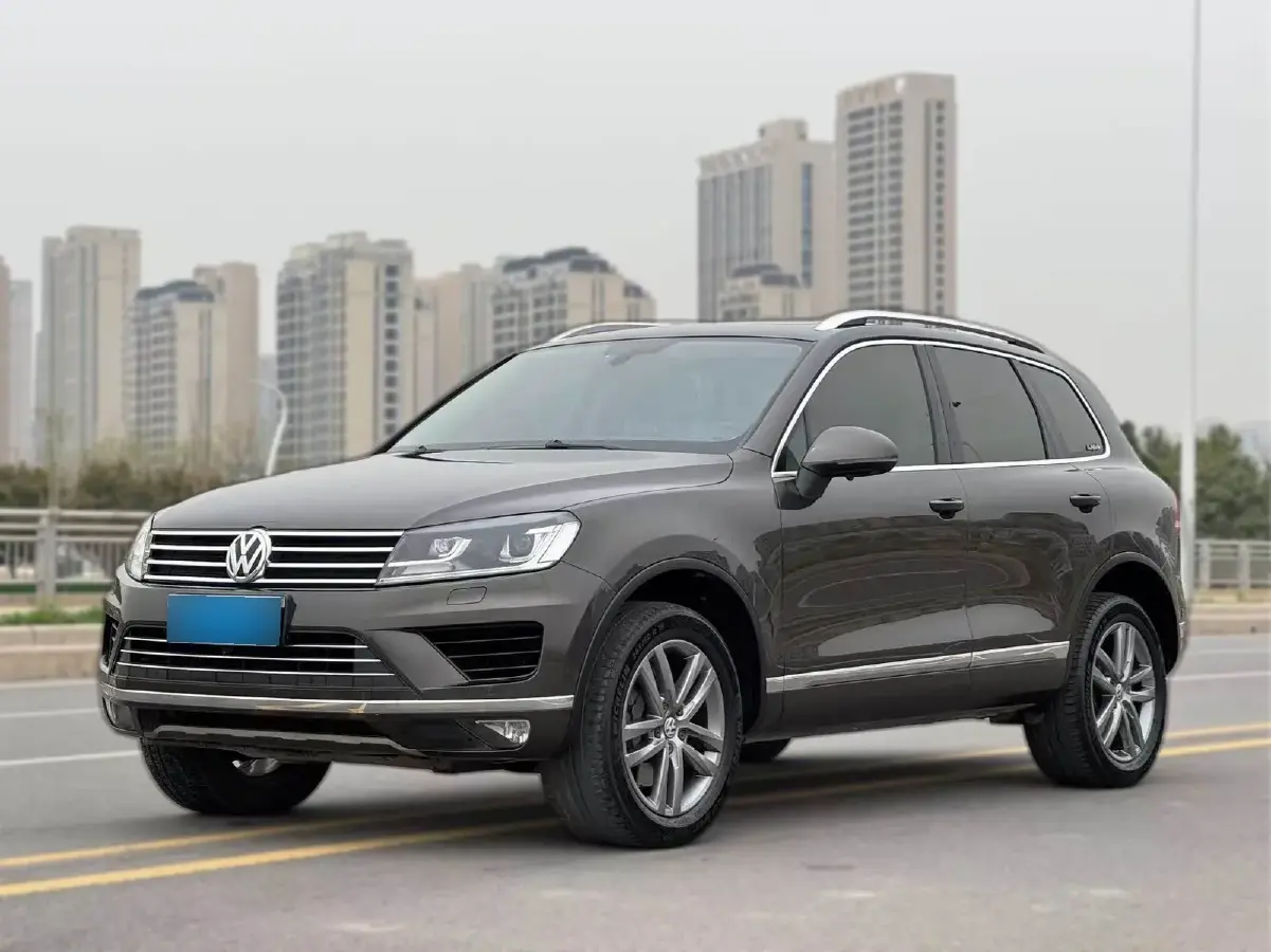 2017 Volkswagen Touareg 3.0T 320HP V6 8AT