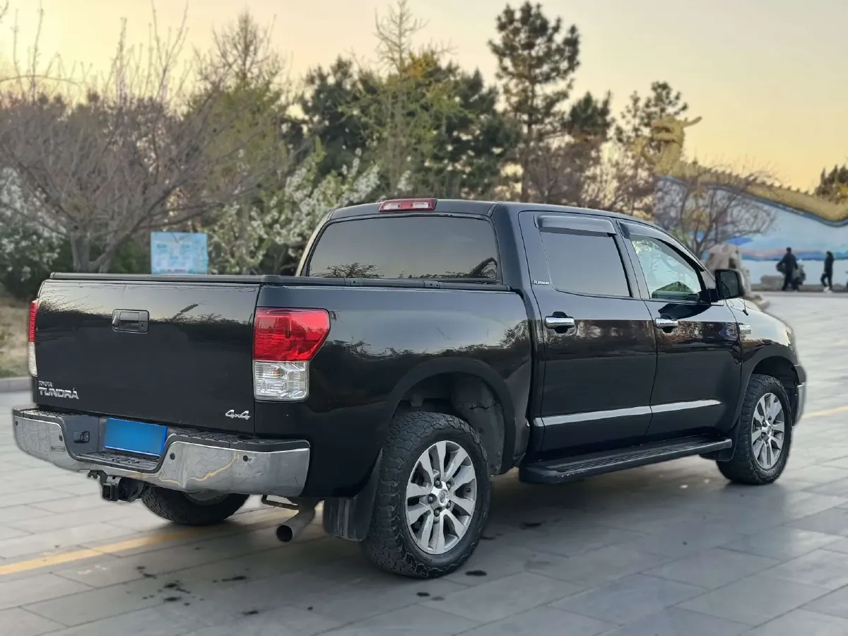 2011 Toyota Tundra 5.7L 386HP V8 6AT,autocango,china used car exporter,china ev exporter,chinese used car exporter,chinese used ev exporter