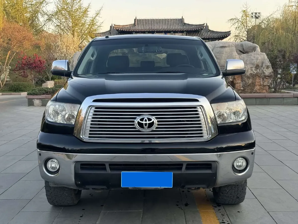 2011 Toyota Tundra 5.7L 386HP V8 6AT,autocango,china used car exporter,china ev exporter,chinese used car exporter,chinese used ev exporter