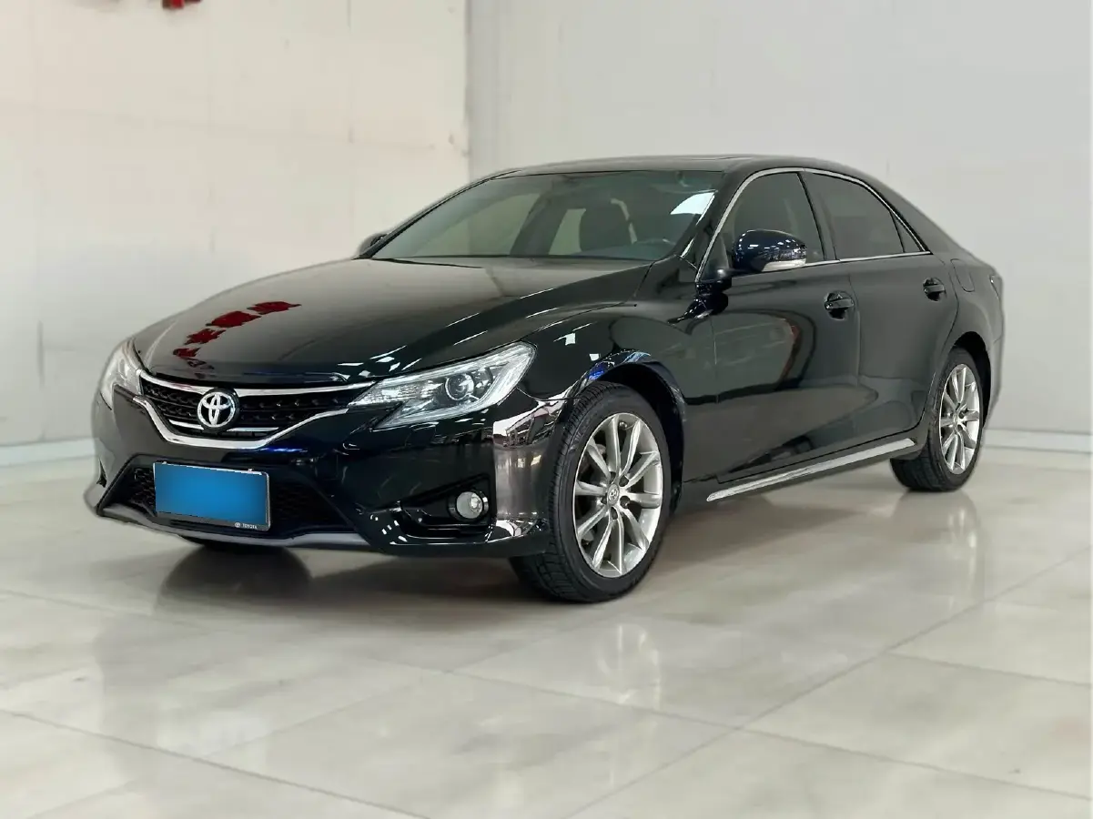 2013 Toyota Reiz 2.5L 193HP V6 6AT