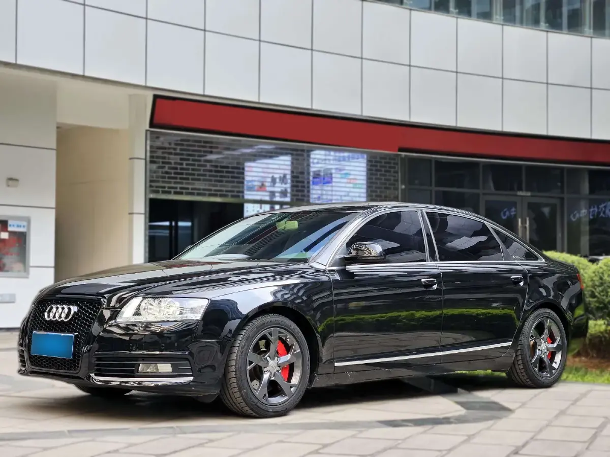 2010 Audi A6L 2.0T 170HP L4 6MT