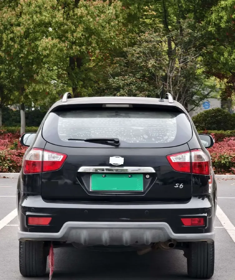 2014 BYD S6 1.5T 154HP L4 6MT,autocango,china used car exporter,china ev exporter,chinese used car exporter,chinese used ev exporter