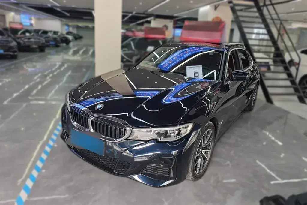 2021 BMW 3 Series 2.0T 156HP L4 8AT