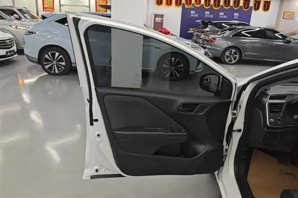 2017 Honda Gienia 1.5L 131HP L4 CVT,autocango,china used car exporter,china ev exporter,chinese used car exporter,chinese used ev exporter