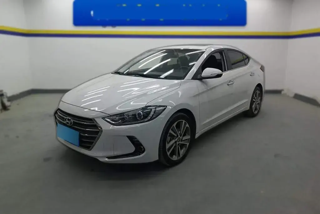 2016 Hyundai Elantra 1.6L 130HP L4 6AT
