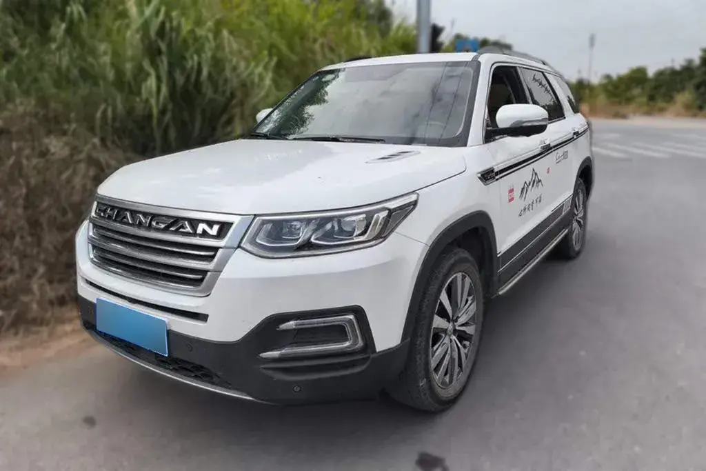 2017 ChangAn CS95 2.0T 233HP L4 6AT