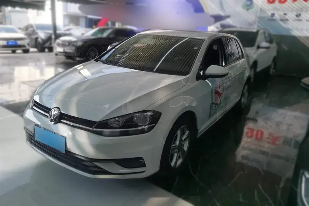 2018 Volkswagen Golf 1.6L 110HP L4 6AT