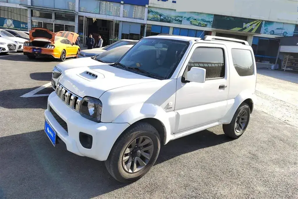 2015 Suzuki Jimny 1.3L 85HP L4 4AT