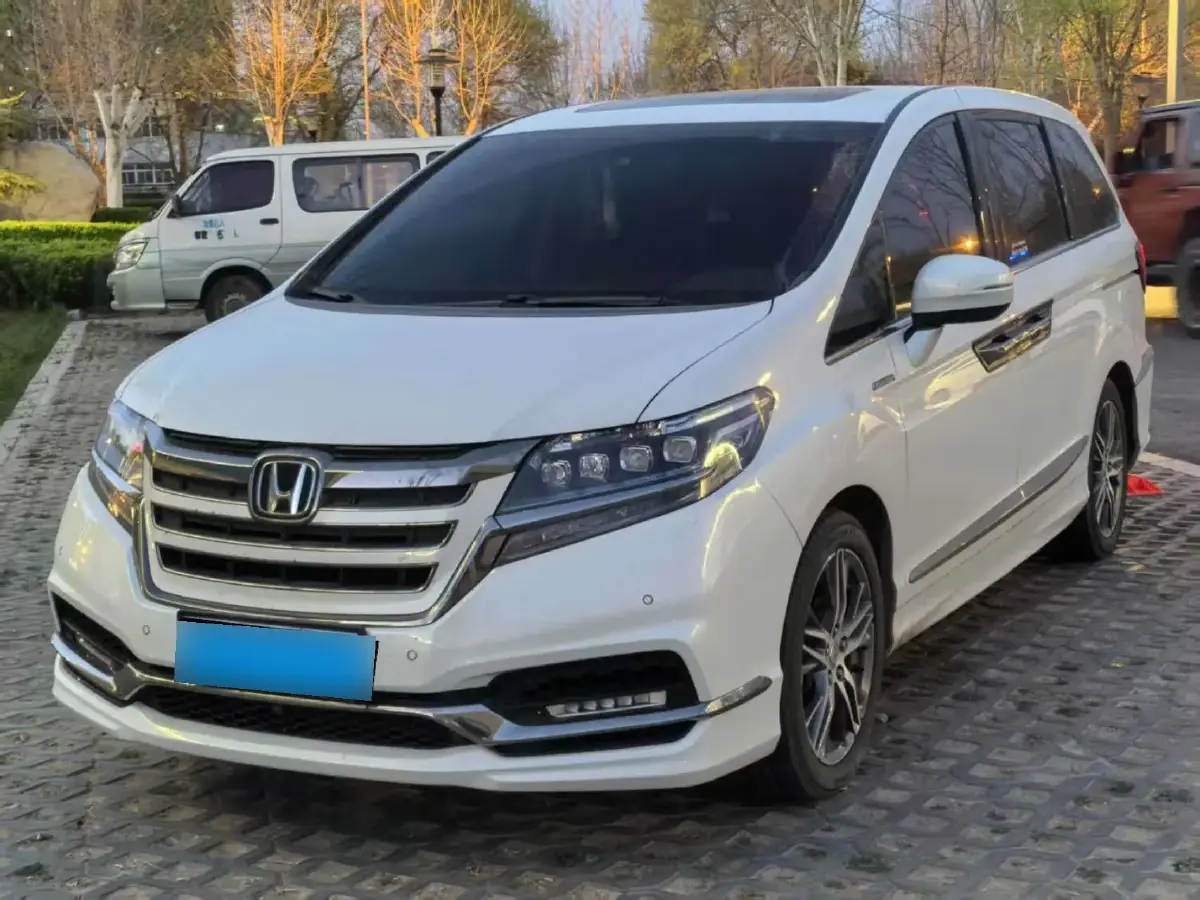 2019 Honda Elysioin 2.0L 146HP L4 E-CVT Hybrid