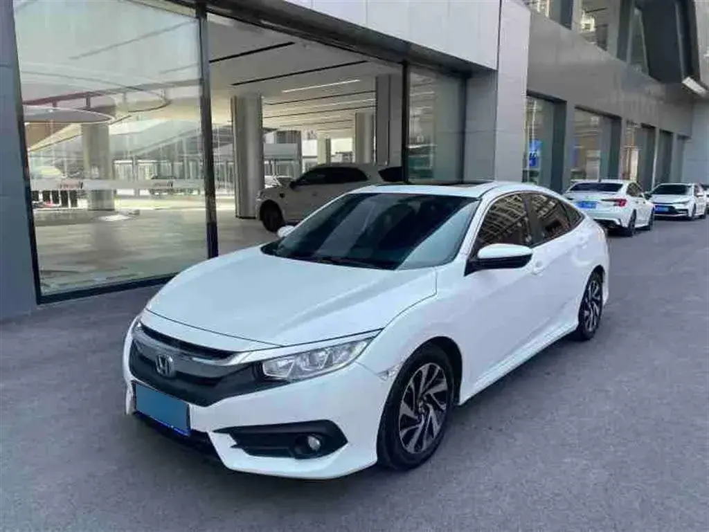 2016 Honda Civic 1.5T 177HP L4 CVT