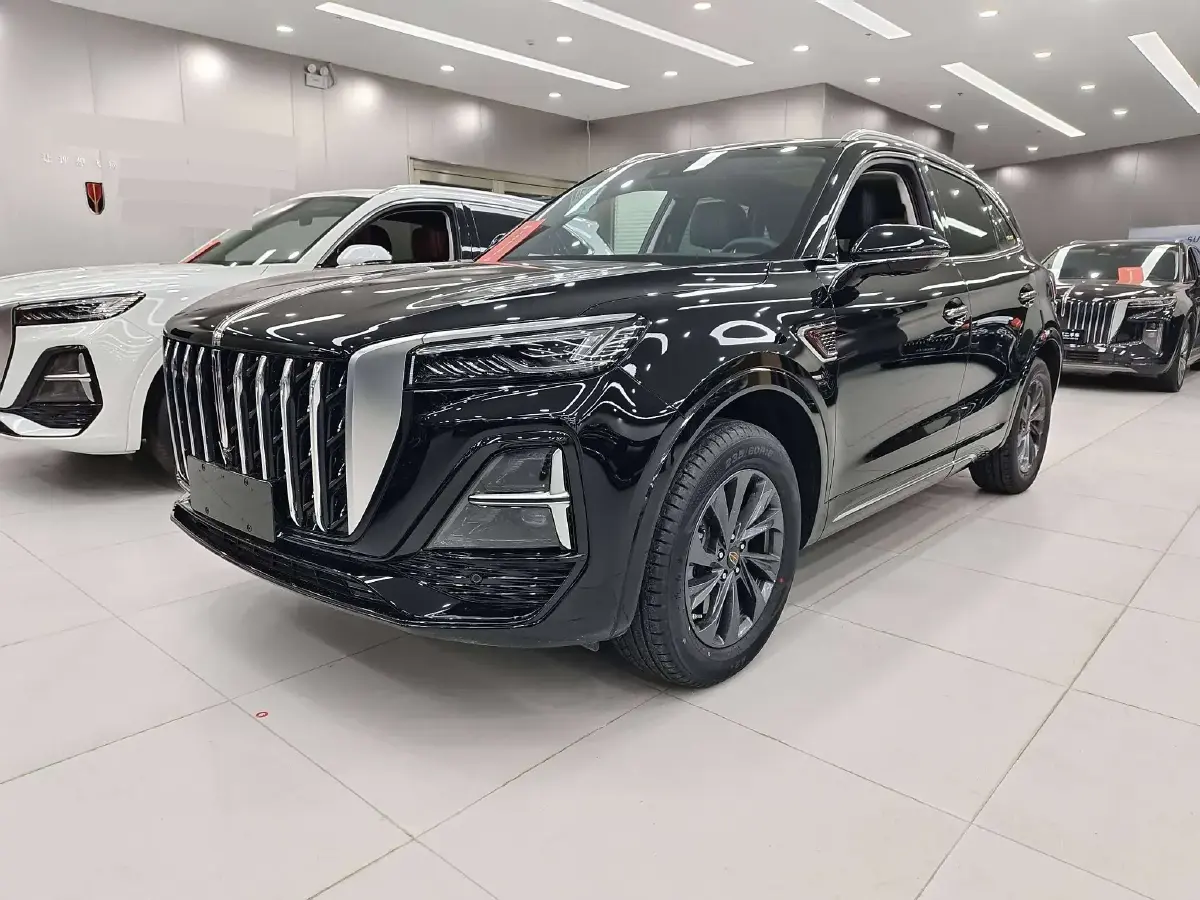 2023 HongQi HS5 2.0T 252HP L4 8AT