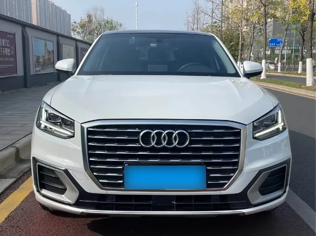2020 Audi Q2L 1.4T 150HP L4 7DCT