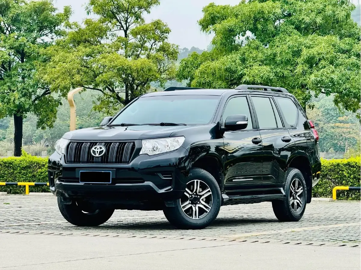 2010 Toyota Land Cruiser Prado 2.7L 163HP L4 5MT