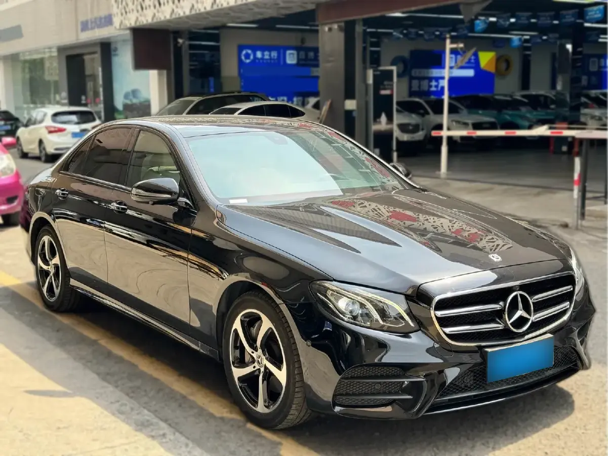 2018 Mercedes-Benz E Class 2.0T 245HP L4 9AT