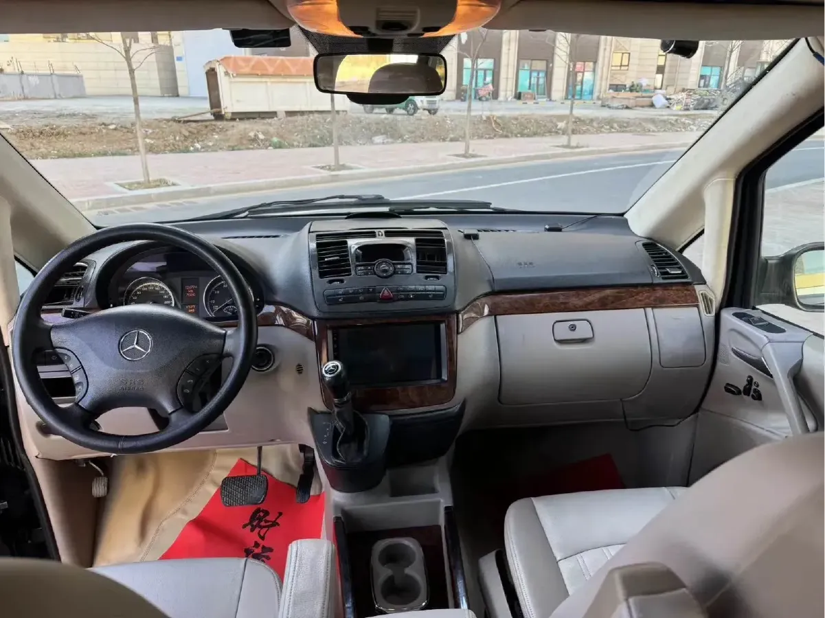 2011 Mercedes-Benz Viano 2.5L 190HP V6 5AT,autocango,china used car exporter,china ev exporter,chinese used car exporter,chinese used ev exporter