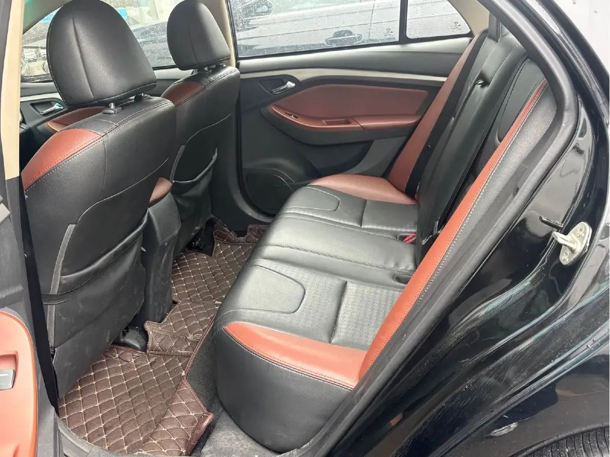 2014 BYD G5 1.5T 154HP L4 6DCT,autocango,china used car exporter,china ev exporter,chinese used car exporter,chinese used ev exporter