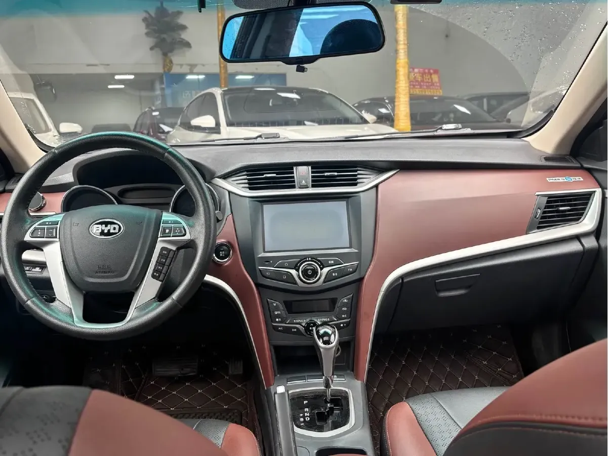 2014 BYD G5 1.5T 154HP L4 6DCT,autocango,china used car exporter,china ev exporter,chinese used car exporter,chinese used ev exporter