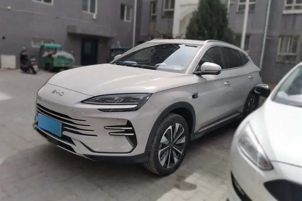 2025 BYD Song Plus 1.5L 101HP L4 E-CVT PHEV 18.3KWH