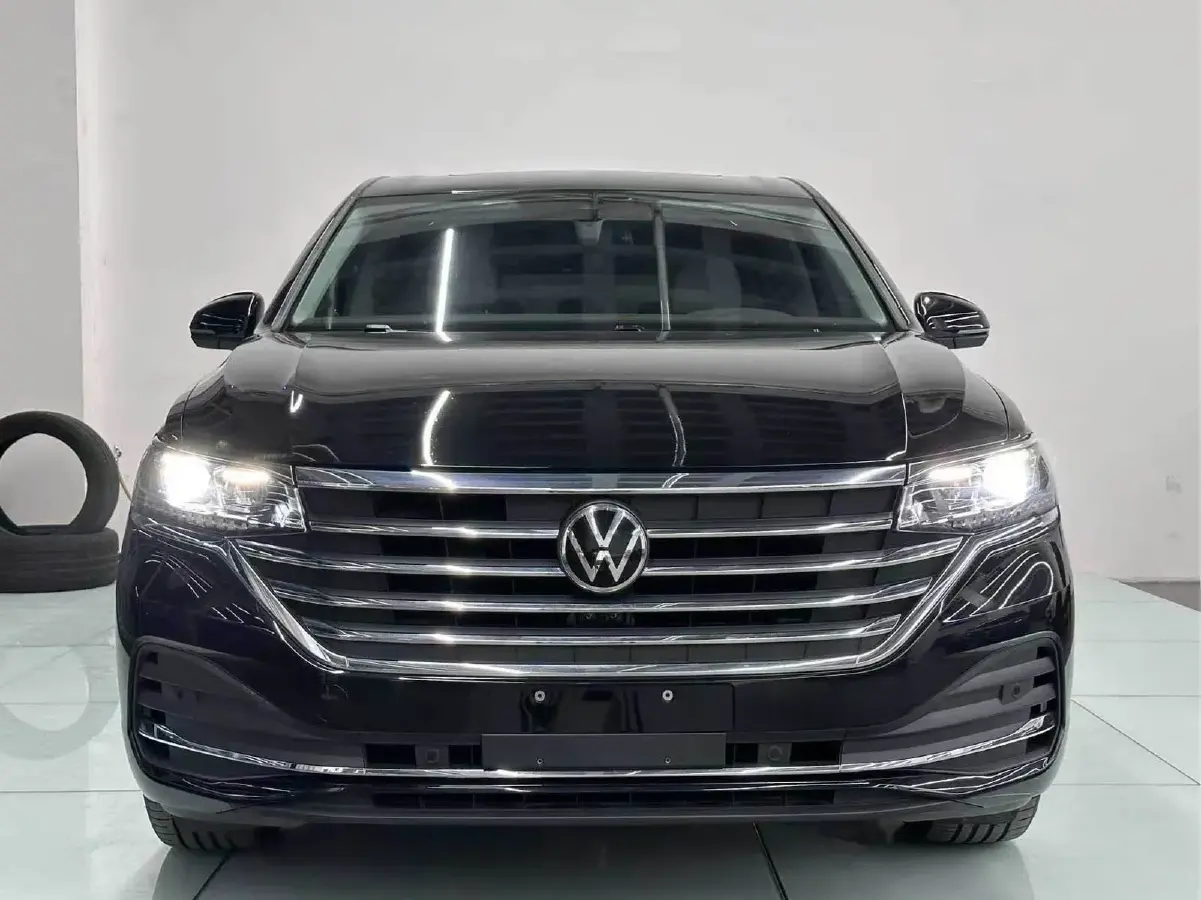 2024 Volkswagen Viloran 2.0T 220HP L4 7DCT