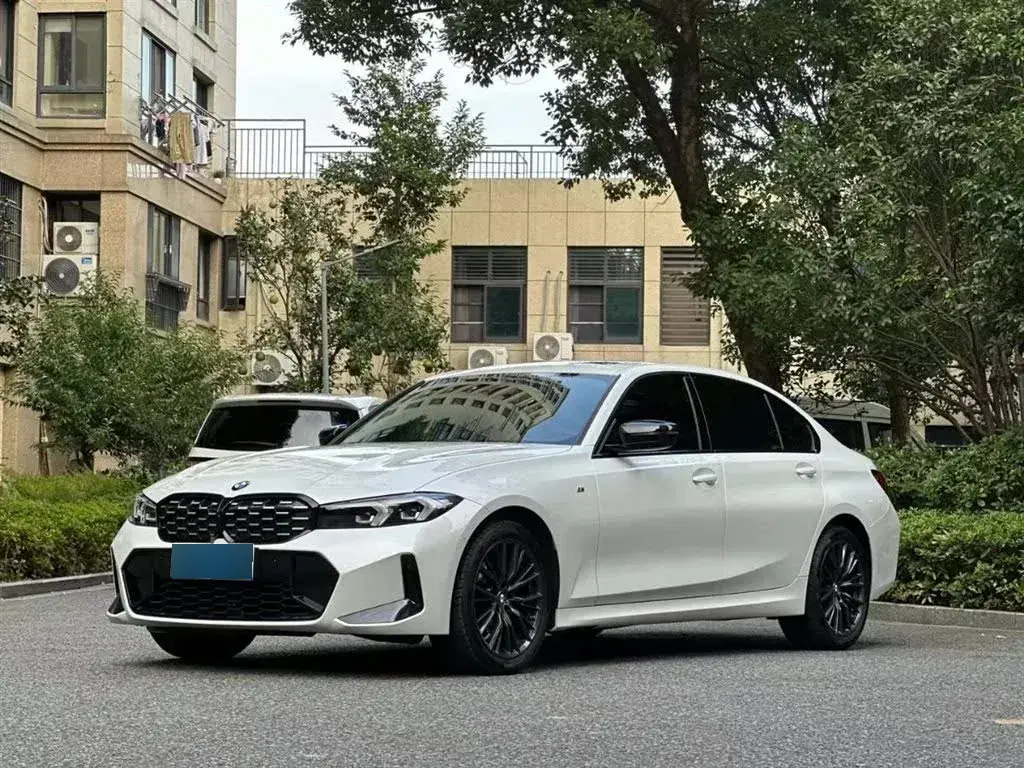 2023 BMW 3 Series 2.0T 156HP L4 8AT