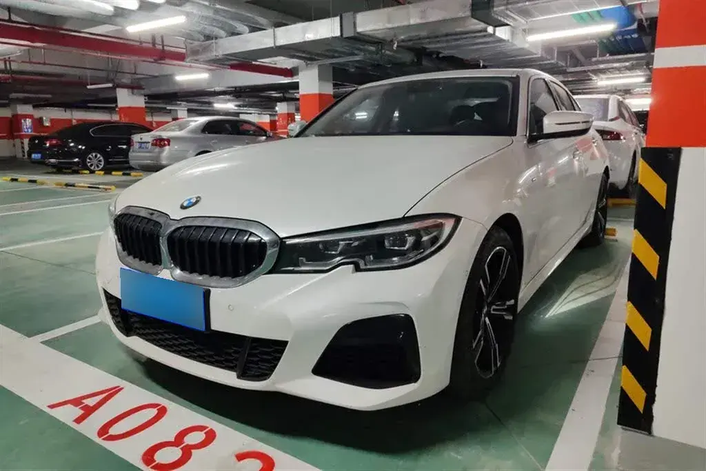 2021 BMW 3 Series 2.0T 184HP L4 8AT