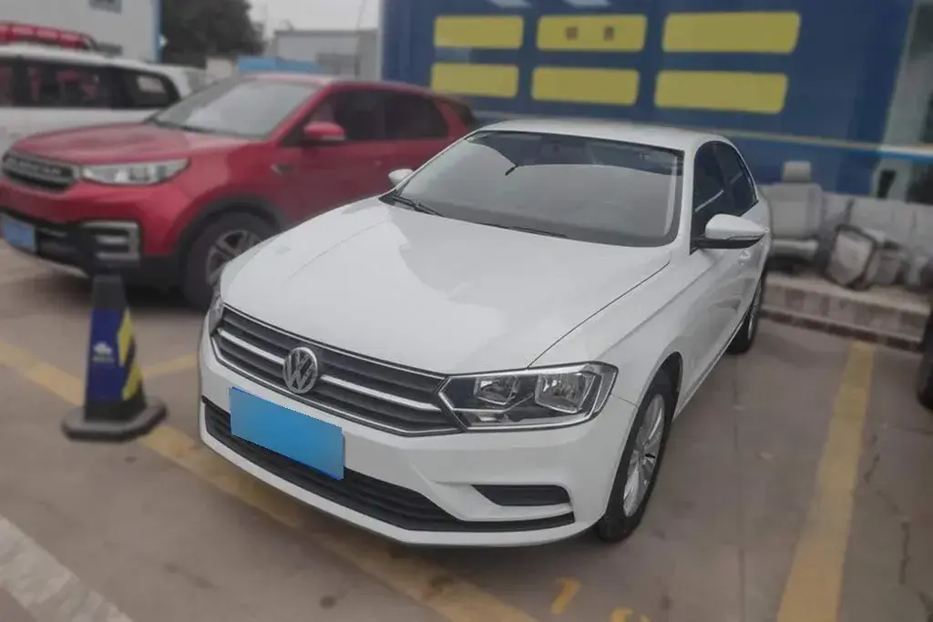 2019 Volkswagen Bora 1.5L 112HP L4 6AT
