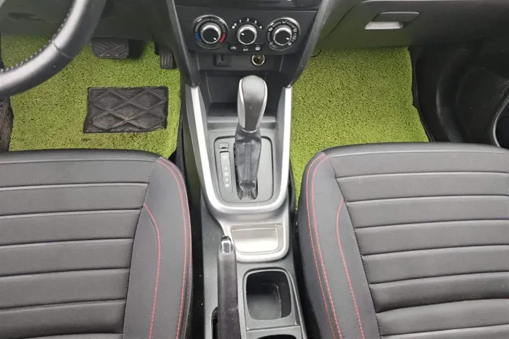 2016 Suzuki Vitara 1.4T 140HP L4 6AT,autocango,china used car exporter,china ev exporter,chinese used car exporter,chinese used ev exporter