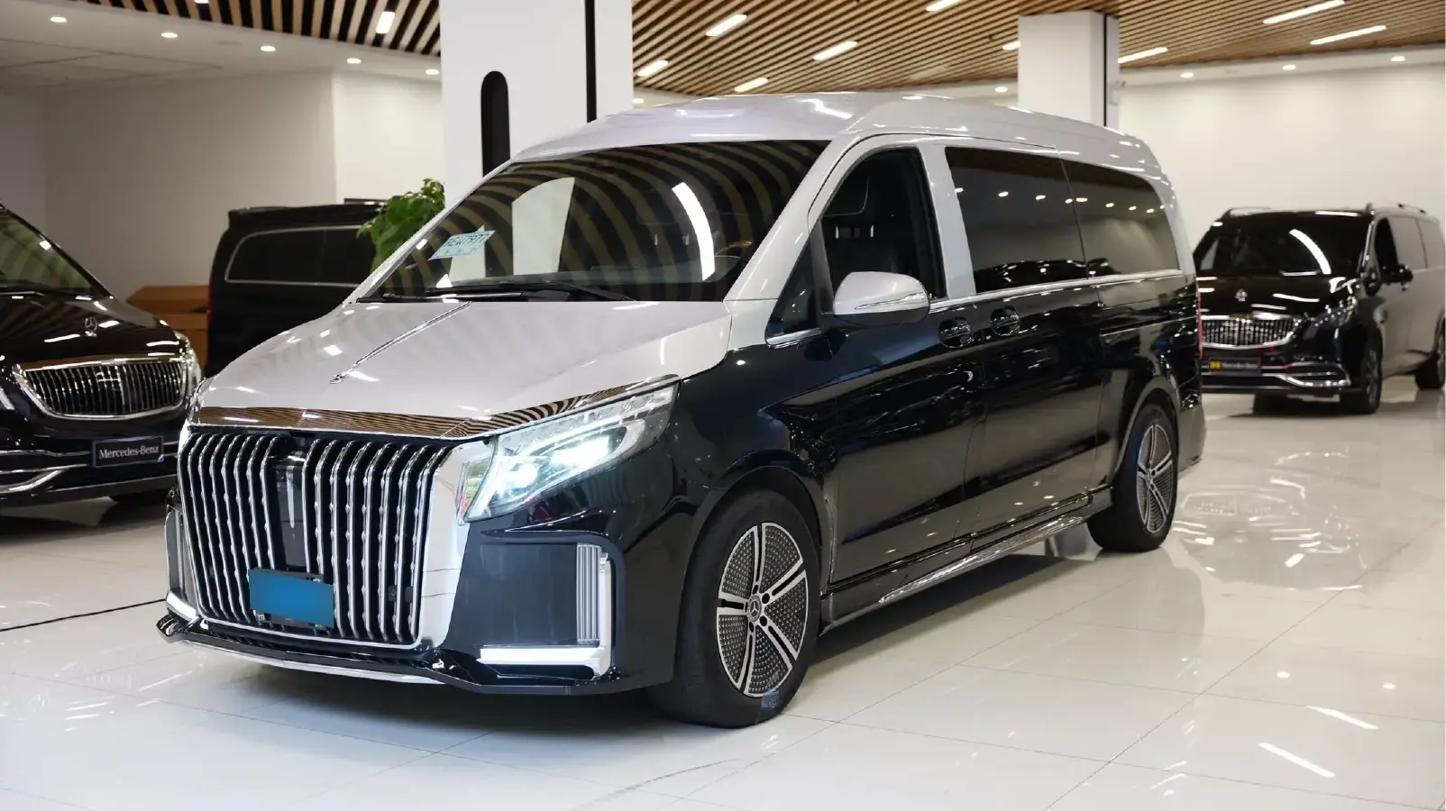 2022 Mercedes-Benz V Class 2.0T 211HP L4 9AT