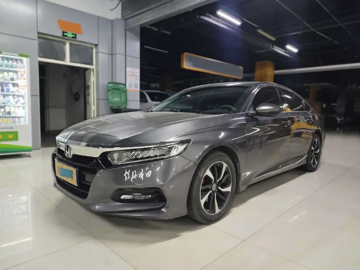 2018 Honda Accord 1.5T 194HP L4 CVT