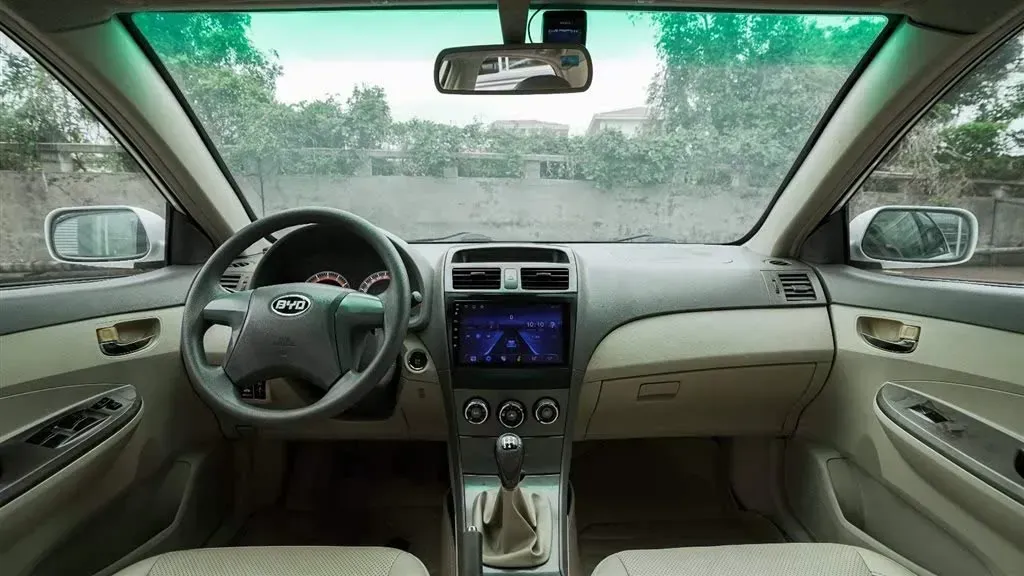 2012 BYD L3 1.5L 109HP L4 5MT,autocango,china used car exporter,china ev exporter,chinese used car exporter,chinese used ev exporter