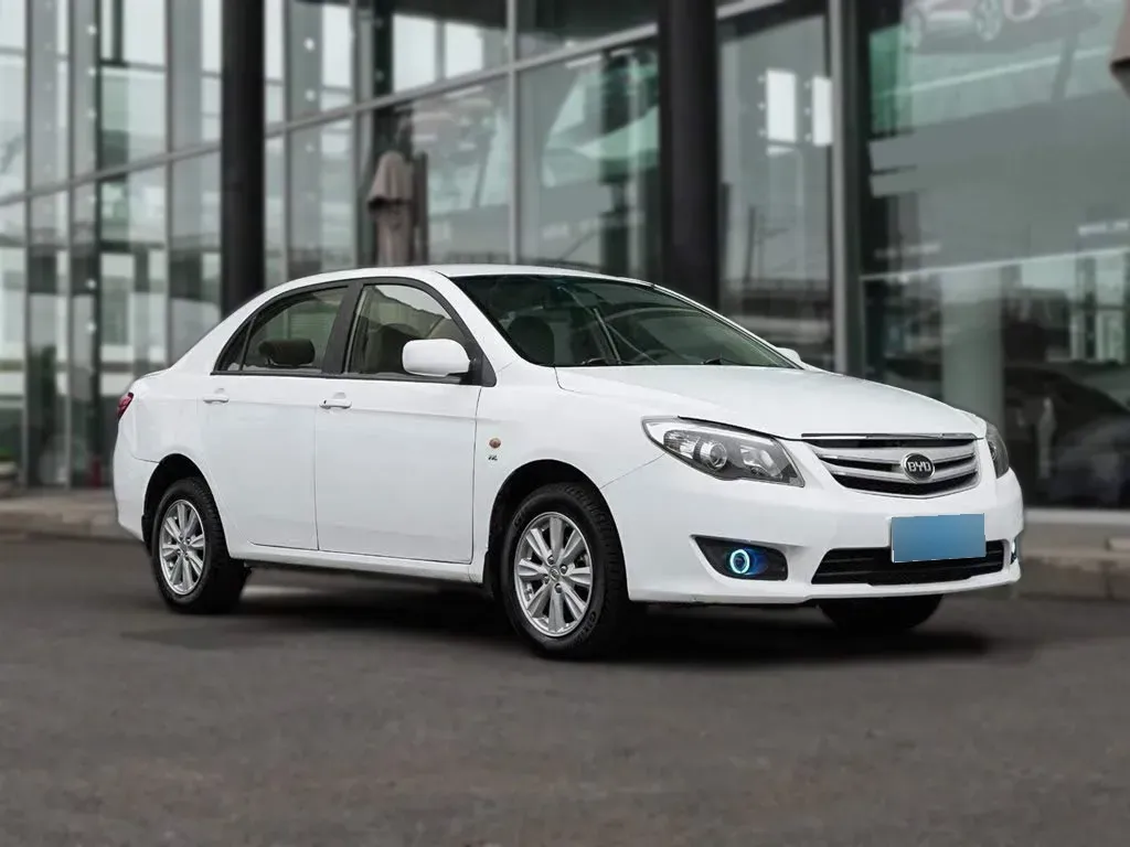 2012 BYD L3 1.5L 109HP L4 5MT,autocango,china used car exporter,china ev exporter,chinese used car exporter,chinese used ev exporter