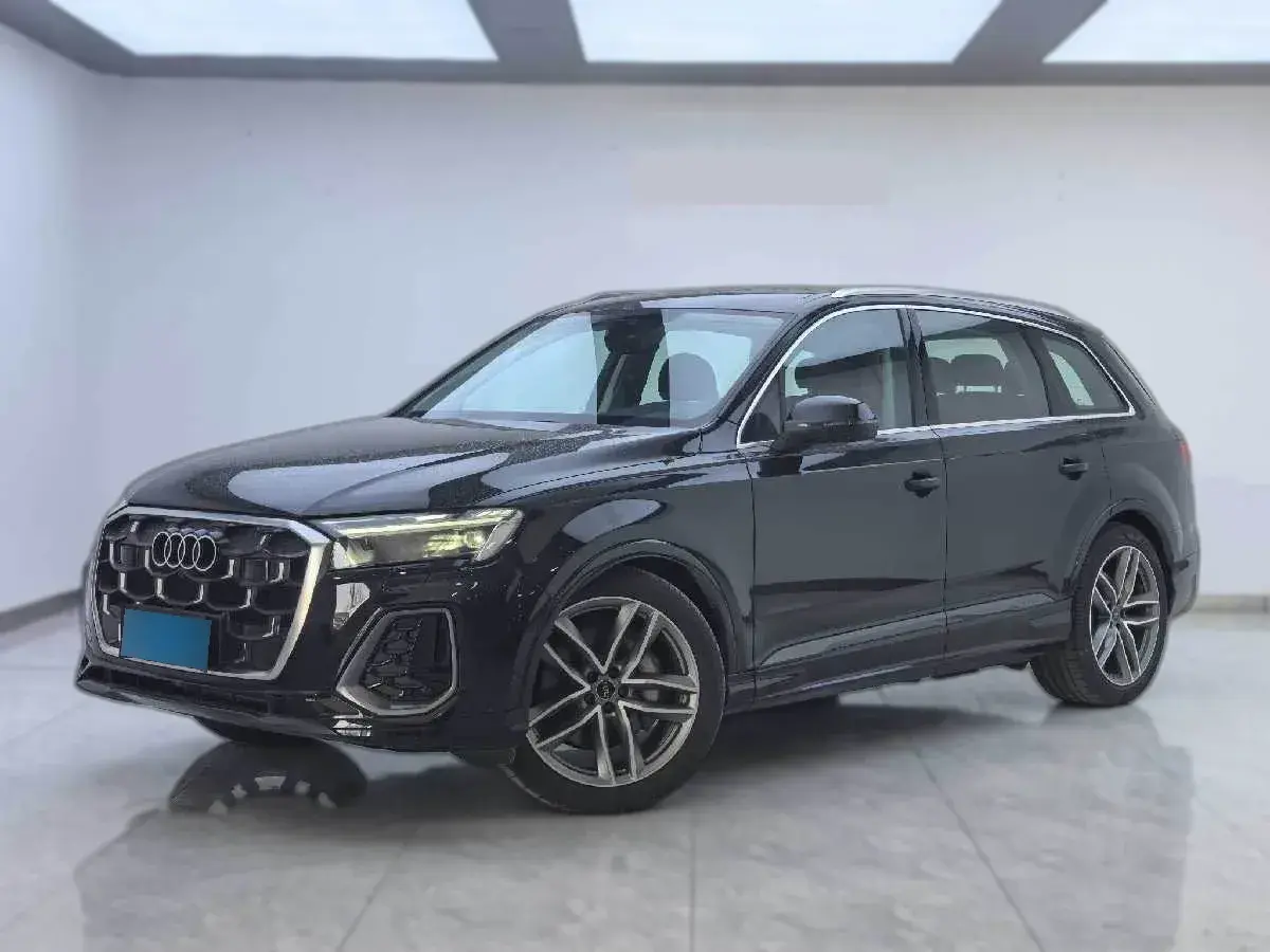 2024 Audi Q7 2.0T 265HP L4 8AT