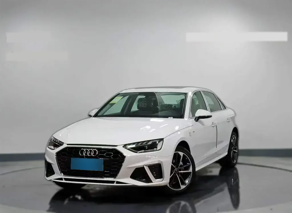 2024 Audi A4L 2.0T 190HP L4 7DCT