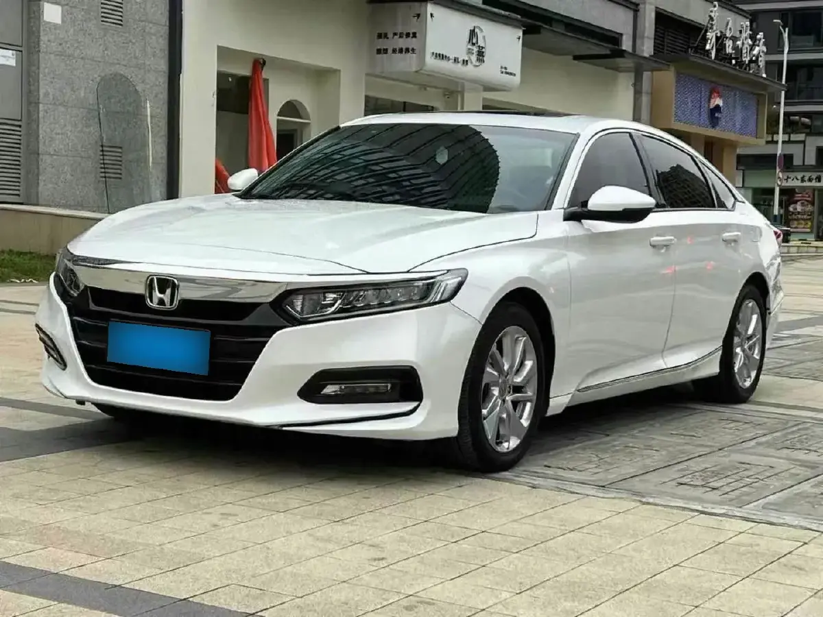 2021 Honda Accord 1.5T 194HP L4 CVT