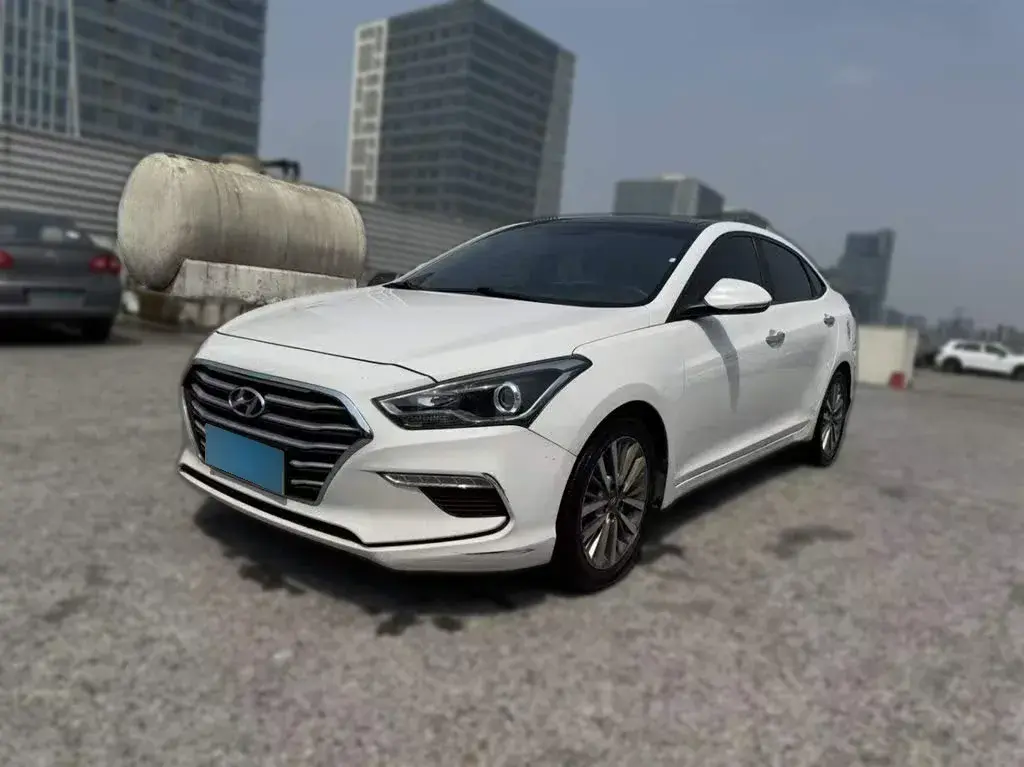 2017 Hyundai Mistra 1.8L 143HP L4 6AT