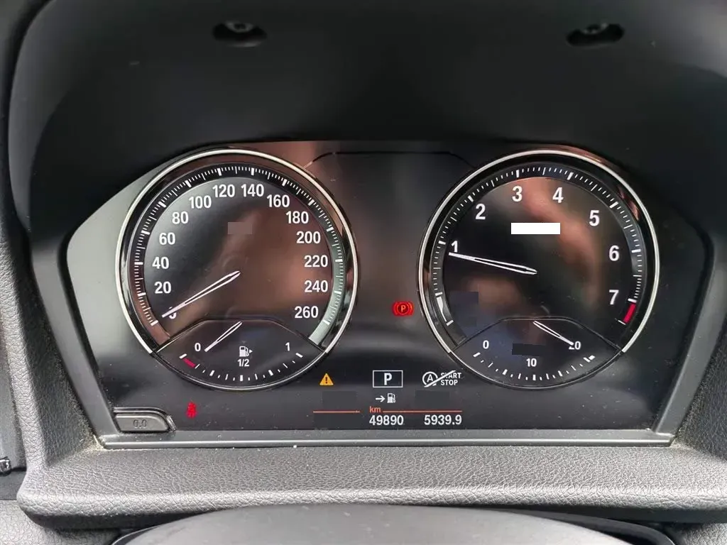 2019 BMW 2 Series SUV 1.5T 140HP L3 7DCT,autocango,china used car exporter,china ev exporter,chinese used car exporter,chinese used ev exporter