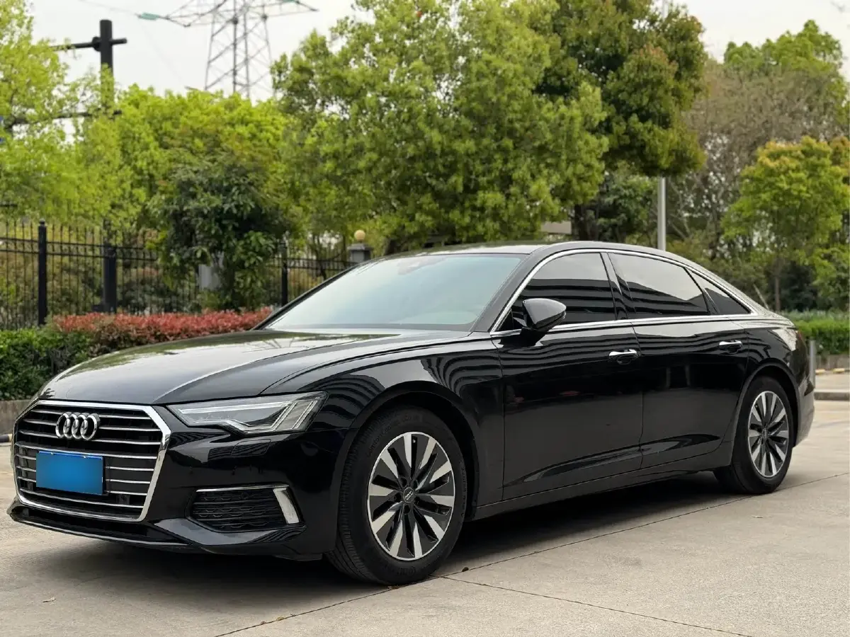 2022 Audi A6L 2.0T 224HP L4 7DCT