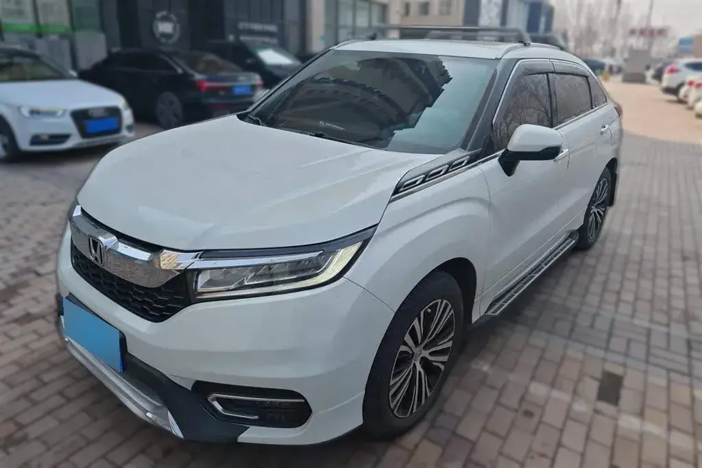 2017 Honda Avancier 2.0T 272HP L4 9AT