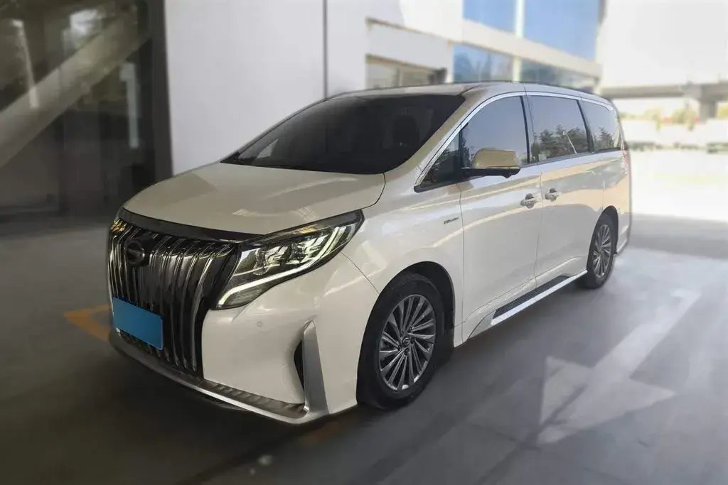 2021 GAC Trumpchi M8 2.0T 252HP L4 8AT